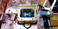 【世界最高感度】髪の毛1本分の距離の「ノイズ」を可視化する単一イオン3Dスキャナーの衝撃