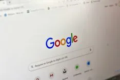 Google独禁法判決、ChromeやAndroidは維持も検索の独占契約は禁止へ：巨人は鎖から解き放たれAI覇権に突き進むか