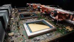 Google、第8世代TPU「8t / 8i」を発表：「エージェントAI時代」に向けた学習・推論アーキテクチャの分離戦略