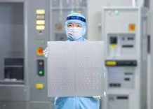 ニコン、AI時代の新兵器「DSP-100」投入。600mm角パネルが半導体パッケージングの生産性を9倍に引き上げる