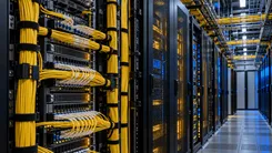 AI需要で世界的な光ファイバー不足が深刻化、価格は5倍超に高騰し2028年まで続く見通し