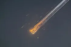 SpaceXの巨大ロケット「Starship」、打ち上げ8分で爆発 – 月面着陸計画への影響懸念